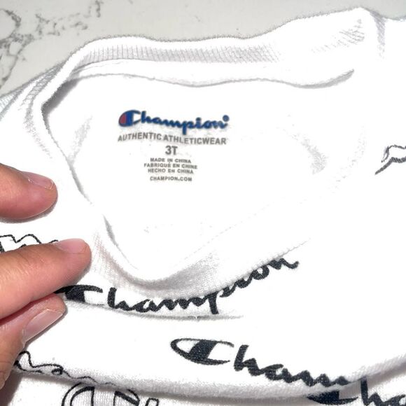 Champion White & Black Logo Sweatshirt - Size 3T - Picture 3 of 5